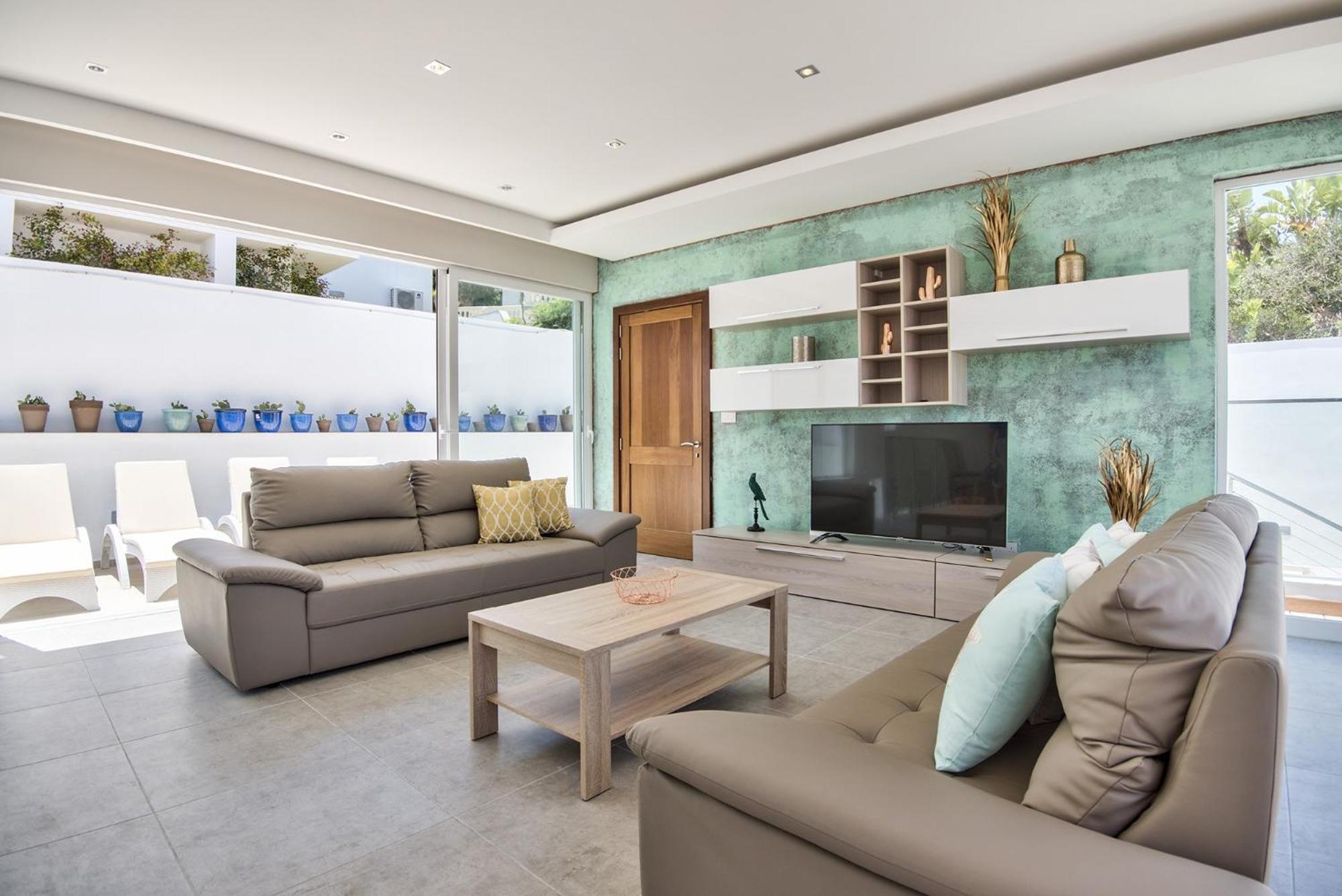 Villa Blu - Family Villa With Indoor Heated Pool, Sauna And Games Room 梅利哈 外观 照片