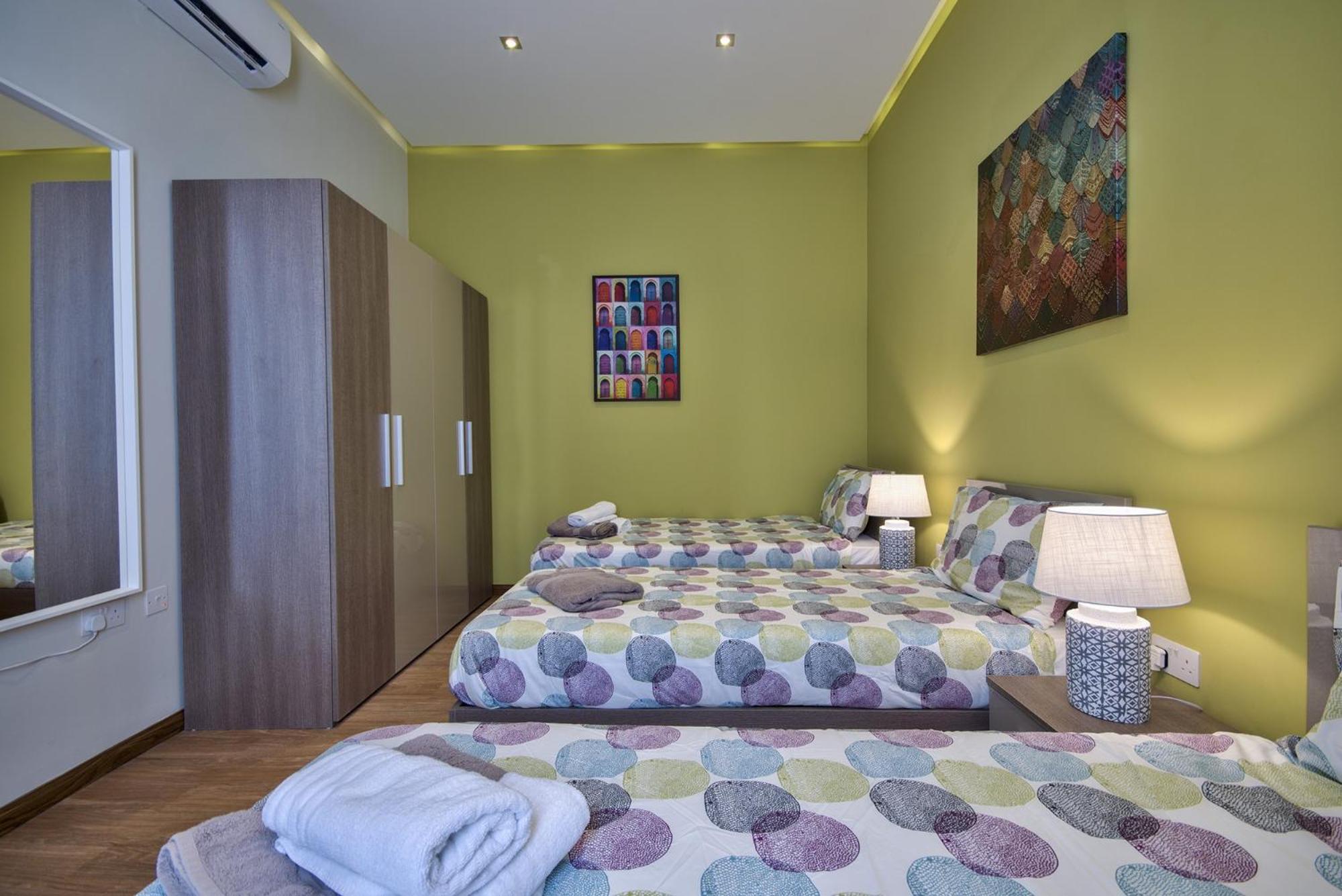 Villa Blu - Family Villa With Indoor Heated Pool, Sauna And Games Room 梅利哈 外观 照片