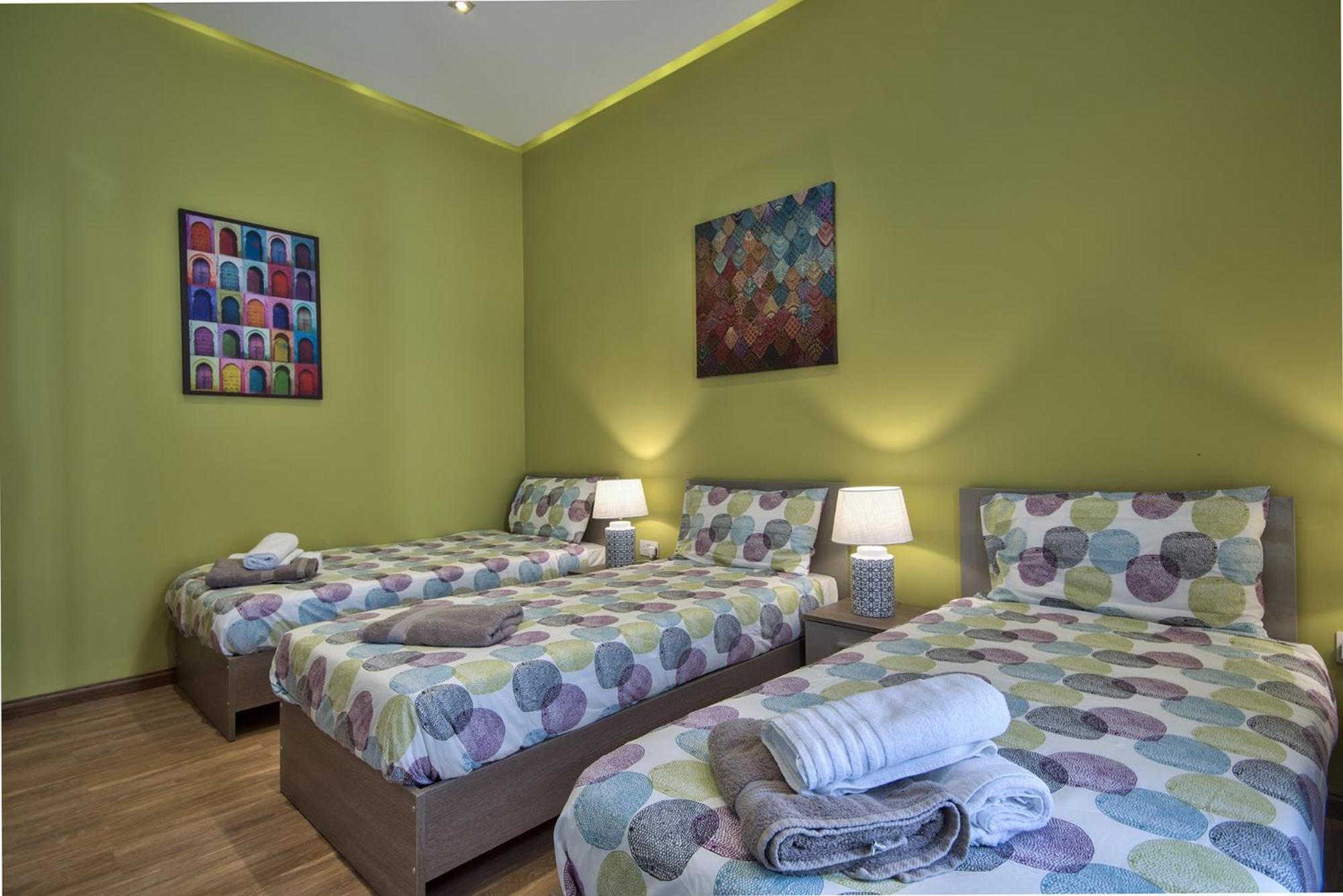 Villa Blu - Family Villa With Indoor Heated Pool, Sauna And Games Room 梅利哈 外观 照片