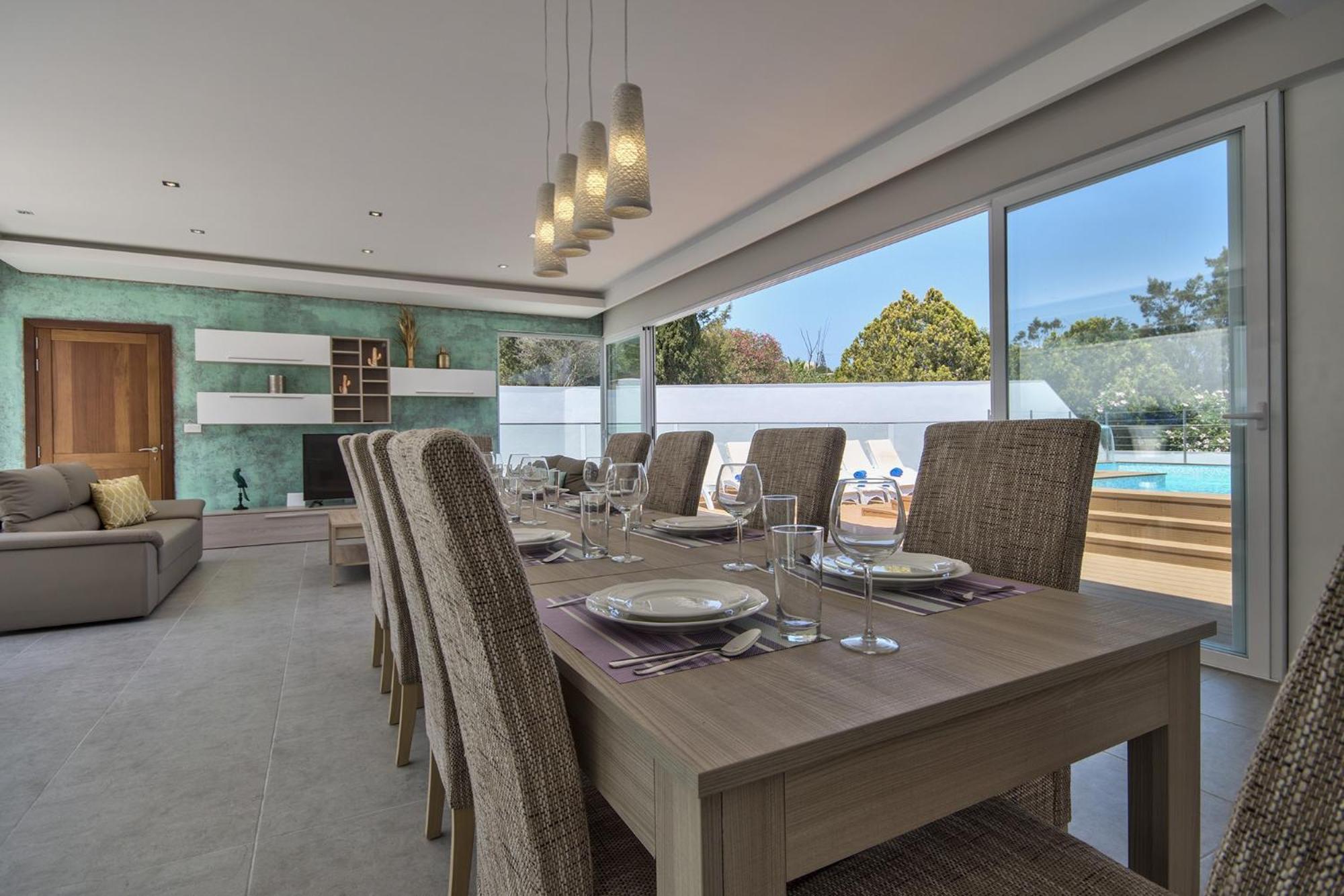Villa Blu - Family Villa With Indoor Heated Pool, Sauna And Games Room 梅利哈 外观 照片